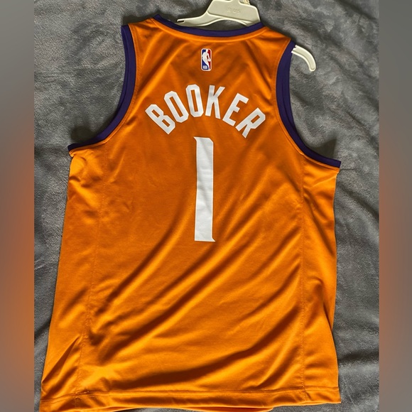 Jerseys - Picture 10 of 15